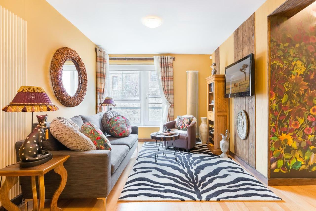 The Park At Holyrood Apartment Edinburgh Exterior photo